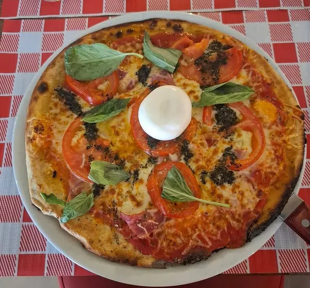 pizza tomate basilic